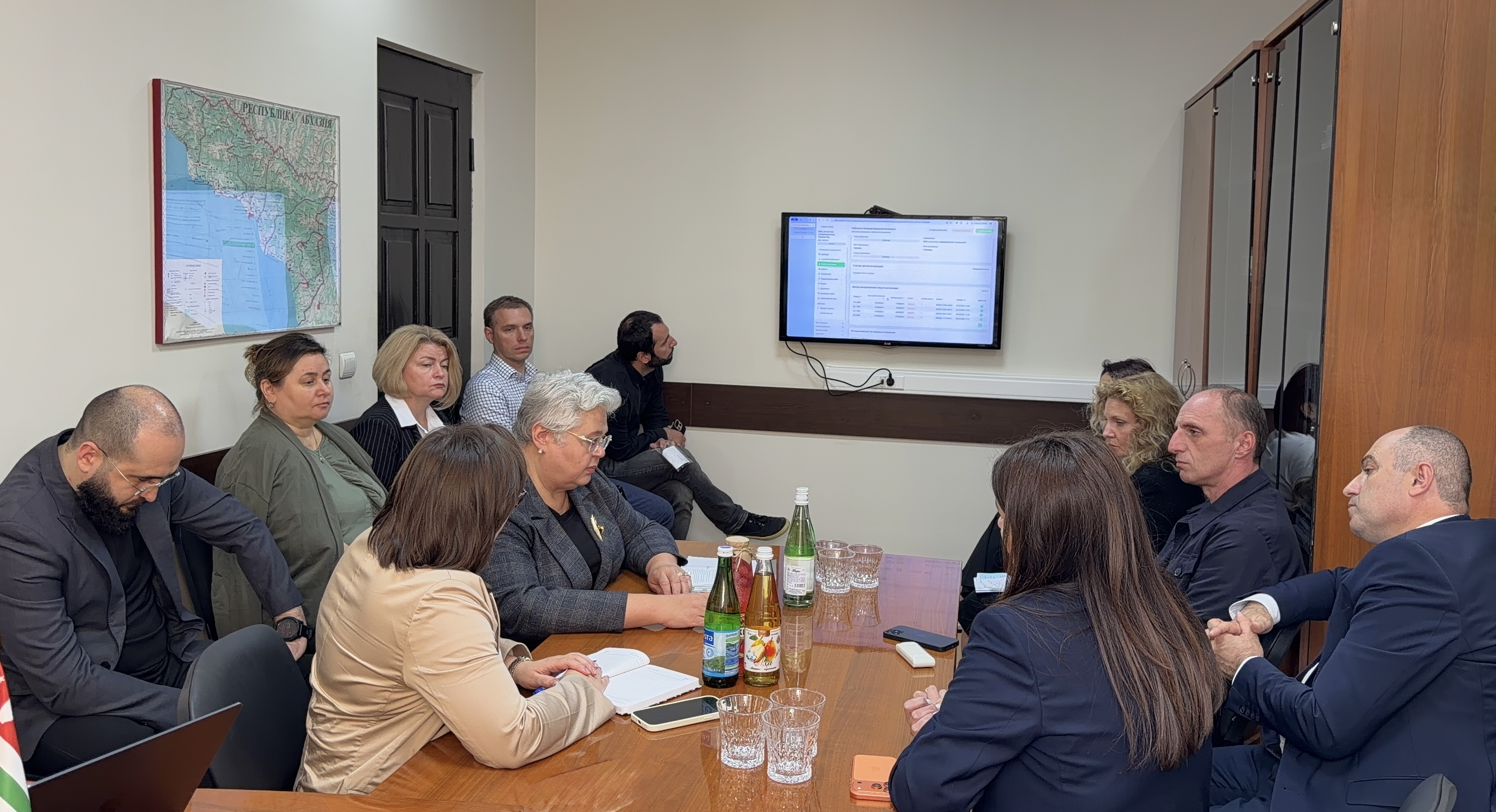 В рамках укрепления межведомственного сотрудничества делегация Министерства труда и социальной защиты Российской Федерации прибыла в Республику Абхазия